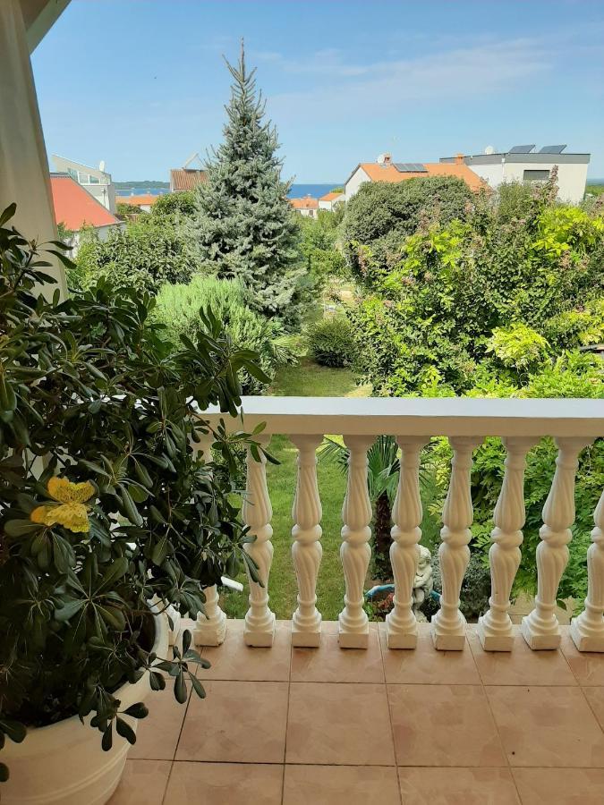 Royal Apartments Sandra Stinjan Ngoại thất bức ảnh