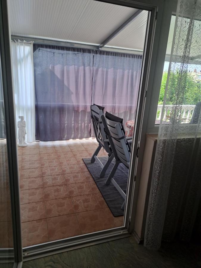 Royal Apartments Sandra Stinjan Ngoại thất bức ảnh