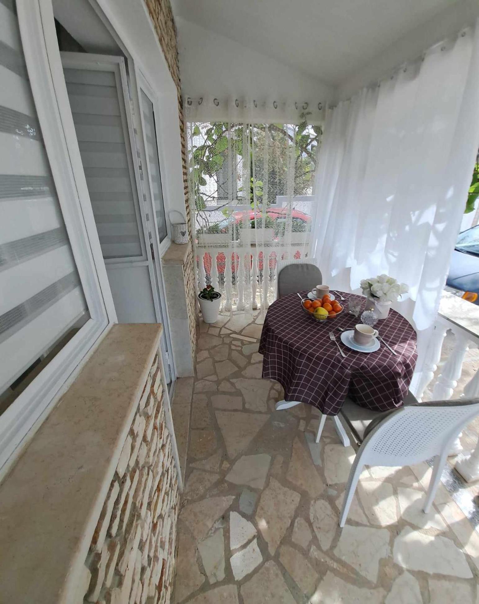 Royal Apartments Sandra Stinjan Ngoại thất bức ảnh