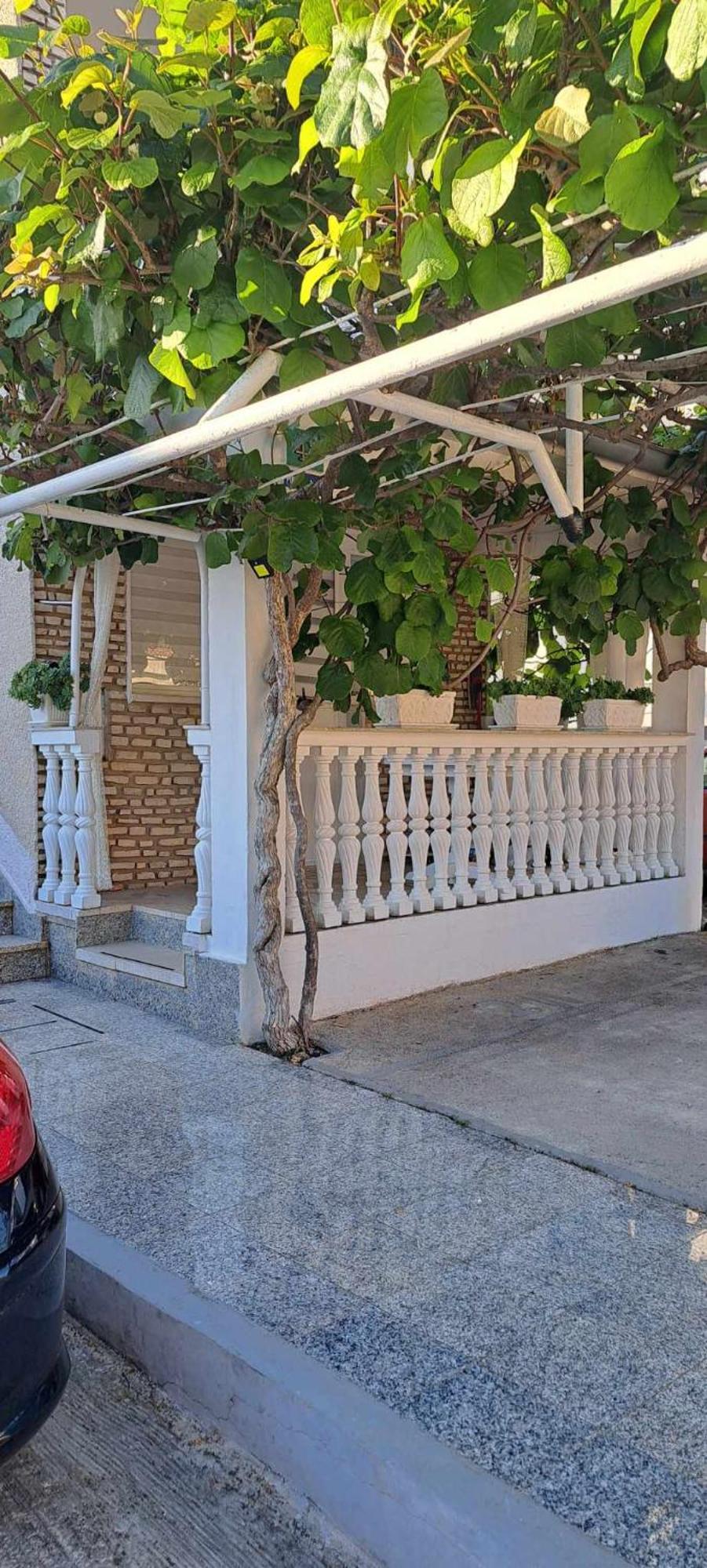 Royal Apartments Sandra Stinjan Ngoại thất bức ảnh
